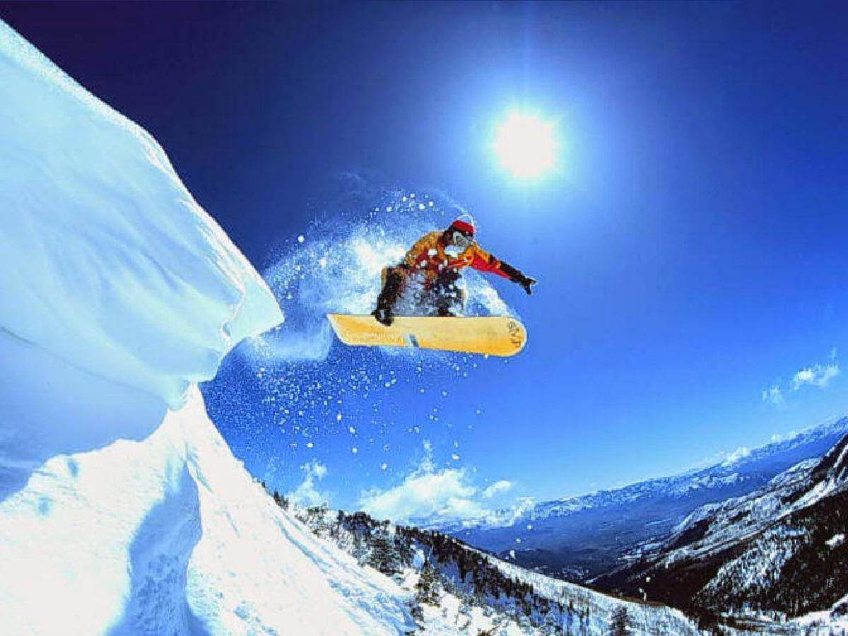 Snowboard - Το χειμερινό σπορ που γυμνάζει όλο το σώμα