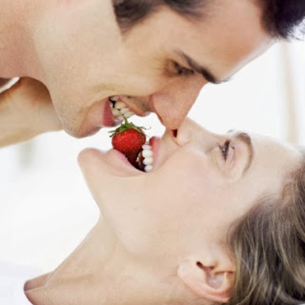 10 μυστικά που βελτιώνουν τη σεξουαλική ζωή μεταξύ συζύγων